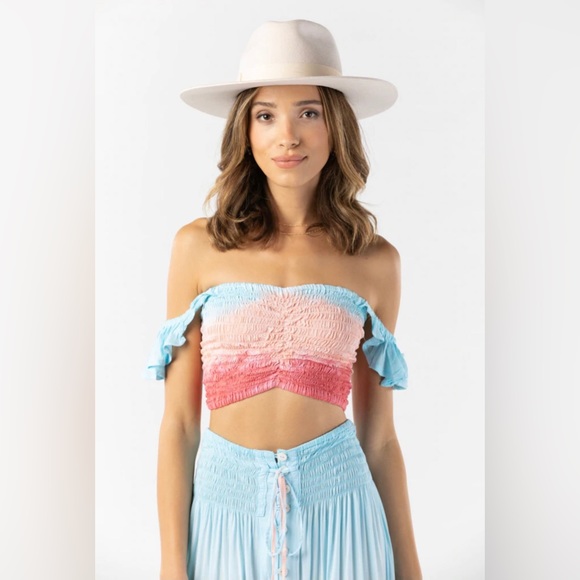 Tiare Hawaii Mommy and Me Matching Dresses in Gradasi Soft Rainbow - Picture 13 of 17